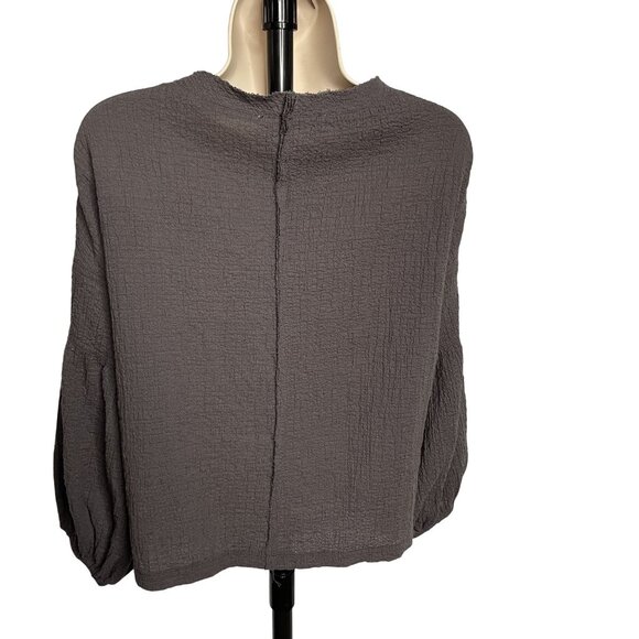 Womens Grade & Gather Peasant Rippled Shirt Gray Relaxed Fit Size Medium u - Picture 6 of 12